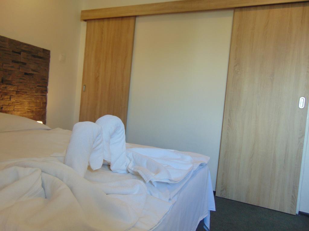 Hotel Isora Острава Экстерьер фото